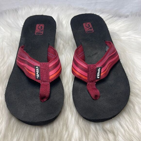 Teva Mush Red Striped Thong Wedge Sandals Sz 8 - Picture 2 of 6